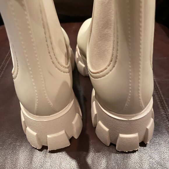 Jeffrey Campbell Women Cream Platform Waterproof Rubber Rain Boot size 10 - Picture 4 of 6